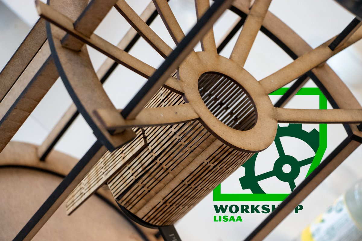 Les maquettes sont prêtes, il ne reste plus qu'a les installer.

The models are ready, all you have to do is install them.

@EcoleLisaa

#workshop 
#LISAA
#LISAAworkshop2021