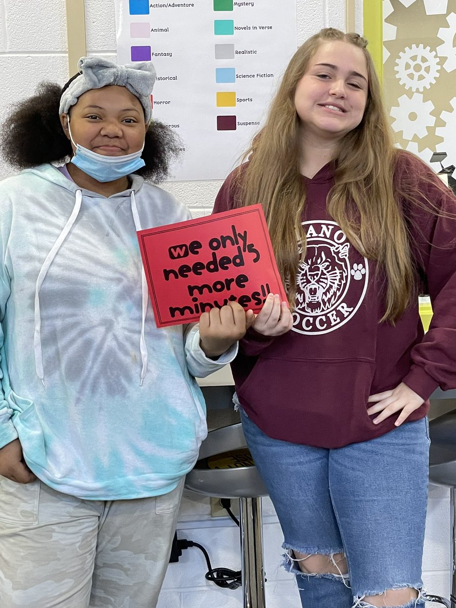 AmandaGalliton's tweet photo. Halloween Digital Breakout with 7th graders! #bisdreads #breakout #escaperoom #middleschool #HappyHalloween #librarylife https://t.co/oWPWSTbwbk