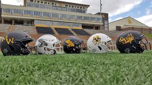 dconn5795's tweet photo. Blessed to reserve and offer from Missouir Western!!🟡⚫️ https://t.co/NXr4DsZs1l
