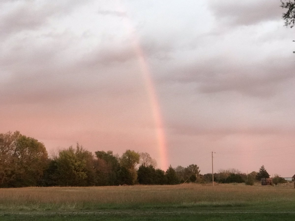 BandLinda's tweet photo. @StaciaKnightWx https://t.co/Y8oq50e0jG