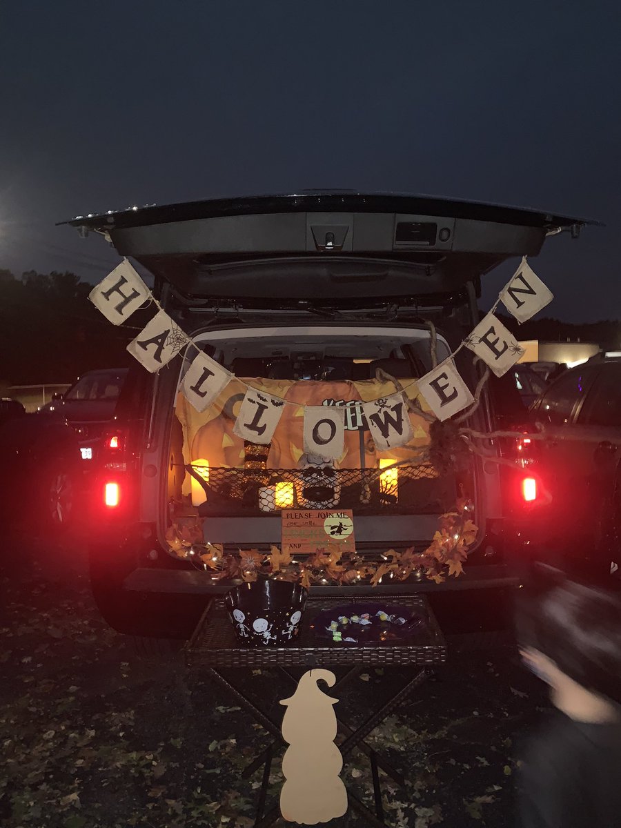 Trunk or treat was a blast tonight at #awesomeAmvet!