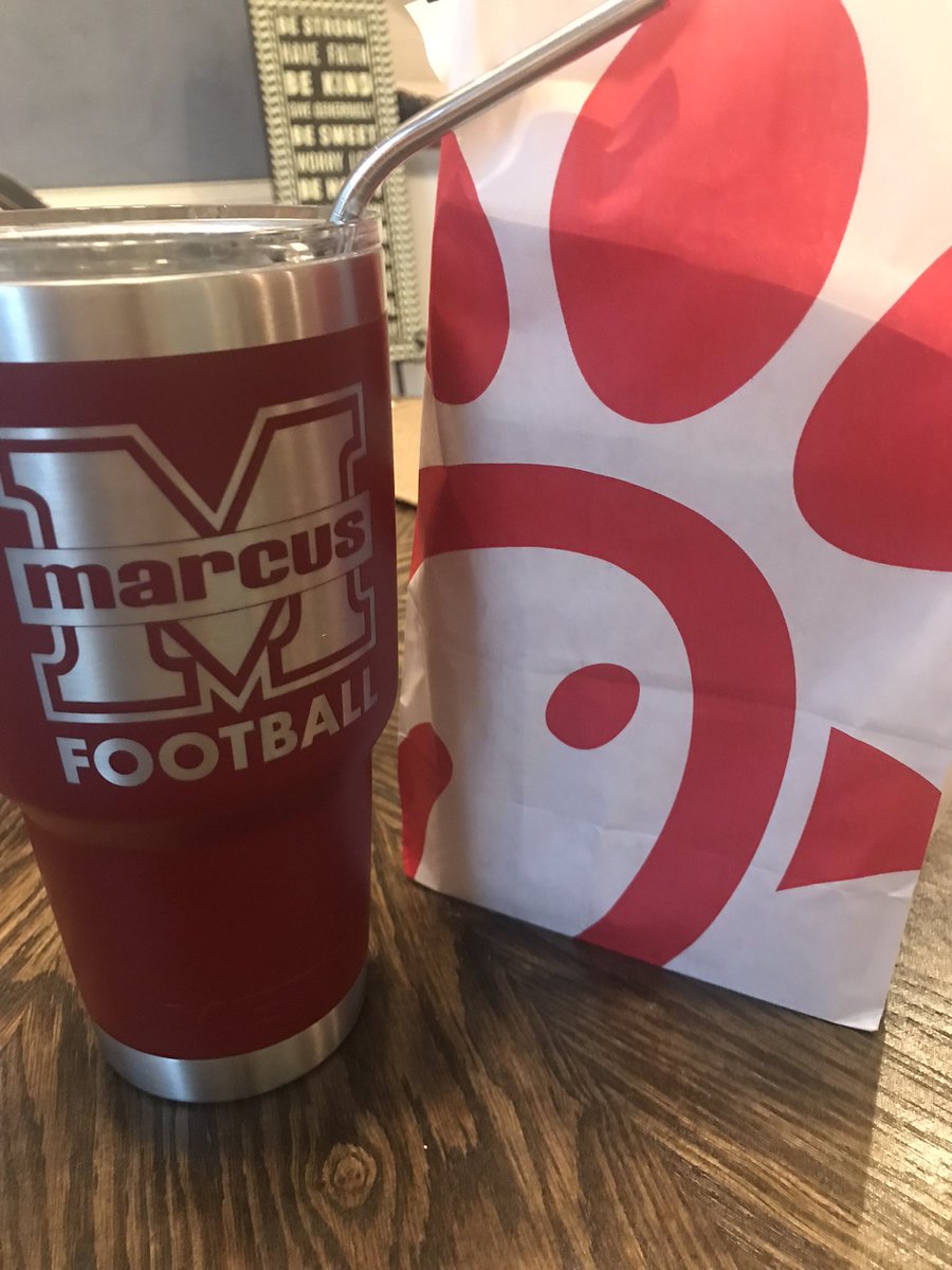 Lori Dodson (@loridod) on Twitter photo Great teammates! <a href="/cfajustinroad/">ChickfilA Justin Rd</a> <a href="/Marcus_HS/">Marcus High School</a> <a href="/MarcusFootball/">Marcus Football</a> #SpiritWeek #BOTA Great teammates! <a href="/cfajustinroad/">ChickfilA Justin Rd</a> <a href="/Marcus_HS/">Marcus High School</a> <a href="/MarcusFootball/">Marcus Football</a> #SpiritWeek #BOTA