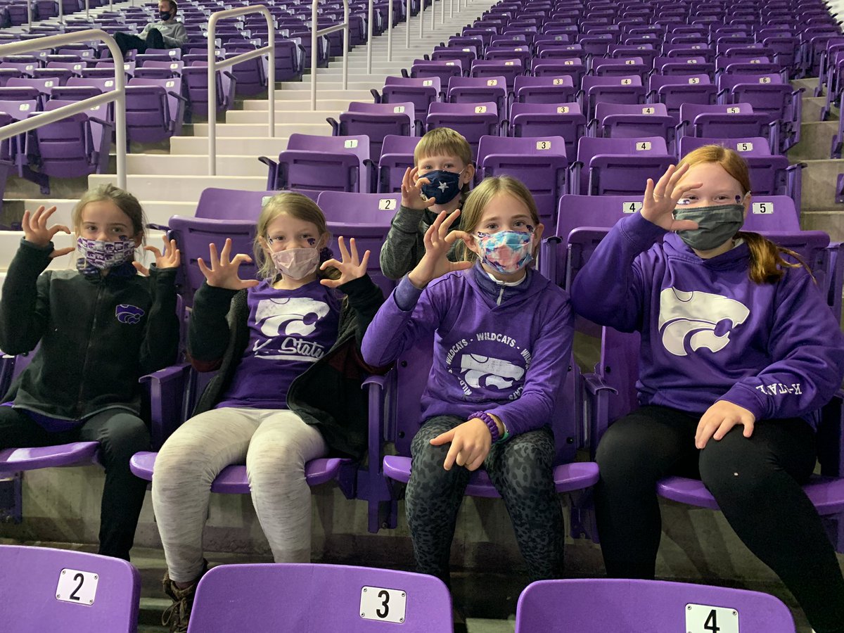 kbaker3314's tweet photo. #KSTATEVB https://t.co/ttpCBUDH0H