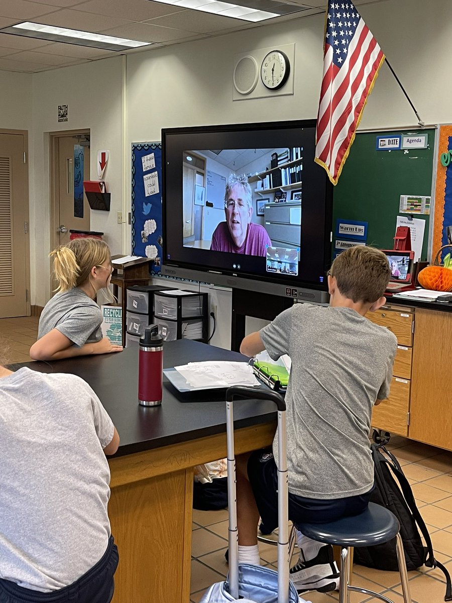susan_collado's tweet photo. My science class had an amazing virtual visit with Dr Nick Rhind @UMassChan to learn more about cell biology and real life science in action. Thank you Dr Rhind for your time, talents, and a look into your cool microscopic research. #futurescientists #STEMed @allsaintsjup https://t.co/PPmyK8iik4