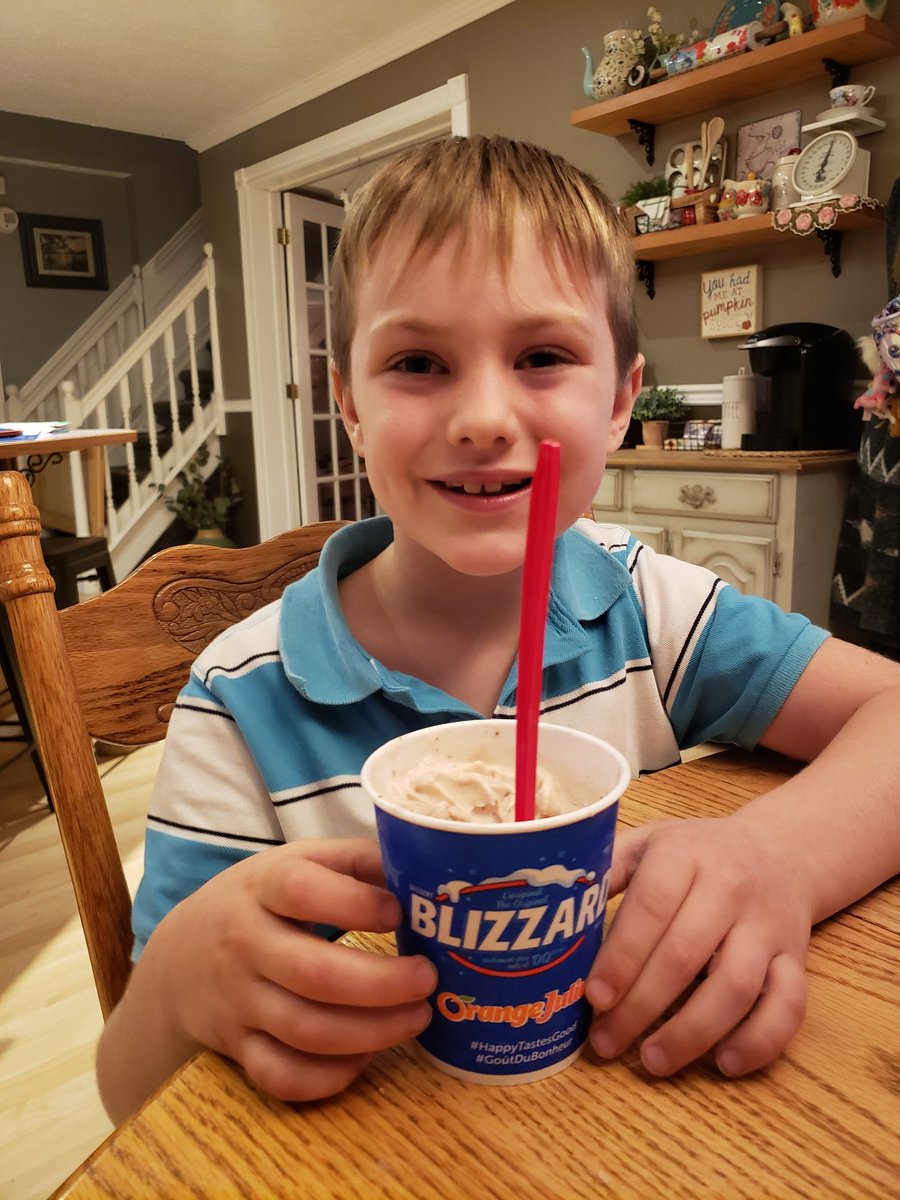 Happy to support <a href="/miracletreatday/">Miracle Treat Day</a> today knowing that children's hospitals such as <a href="/PattisonKids/">Jim Pattison Children's Hospital Foundation</a> benefit from us having a delicious treat! Forever grateful to the staff at JPCH in #yxe after our brief stay in February. #MiracleTreatDay