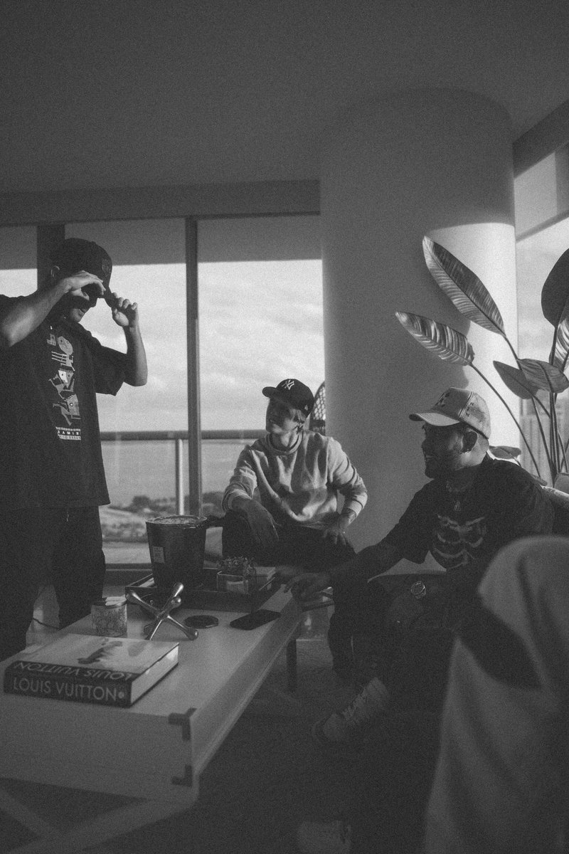 christophervele's tweet photo. Cinturita Remix 💿🔥                  https://t.co/k5kfOdHde3 https://t.co/hltshAniRi