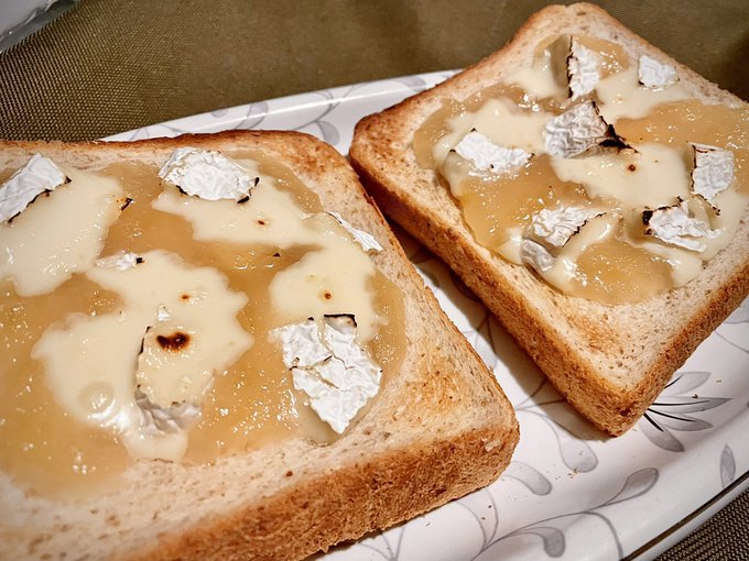 カマンベールりんごバター!
うめえ 