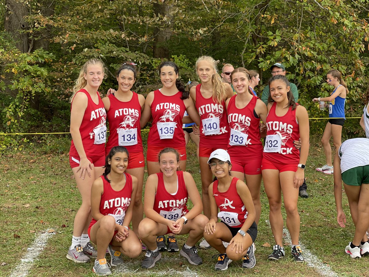 annandaletrack's tweet photo. 🅰️toms Girls XC compete and place 3girls in the top 10 of the National District Championships. 🏅🏅🏅. #goatoms #rockinthered 🤜🏾🅰️🤛🏽@julianscarbrou1 @AnnandaleAtoms @AtomsAthletics https://t.co/8scjv8rAha