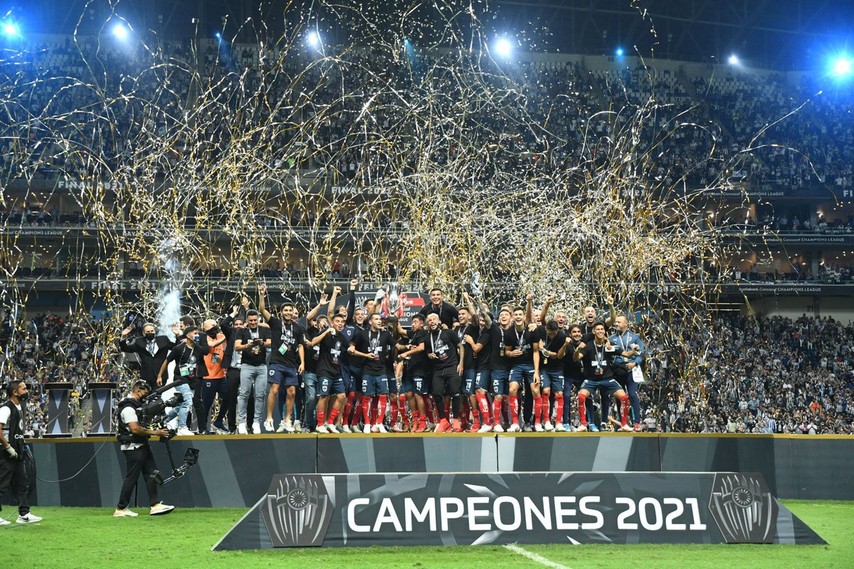 Gracias por confiar, por no dejar de alentar, por acompañar en cada momento. Hoy juntos somos campeone5. #ArribaElMonterrey cabrón!!! #RAYADOSCAMPEONE5