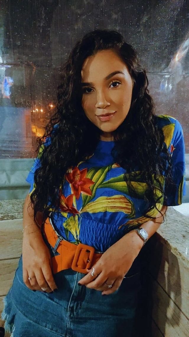 eumichellle's tweet photo. 24 aninhos 💙 https://t.co/VF9hgEpmtk