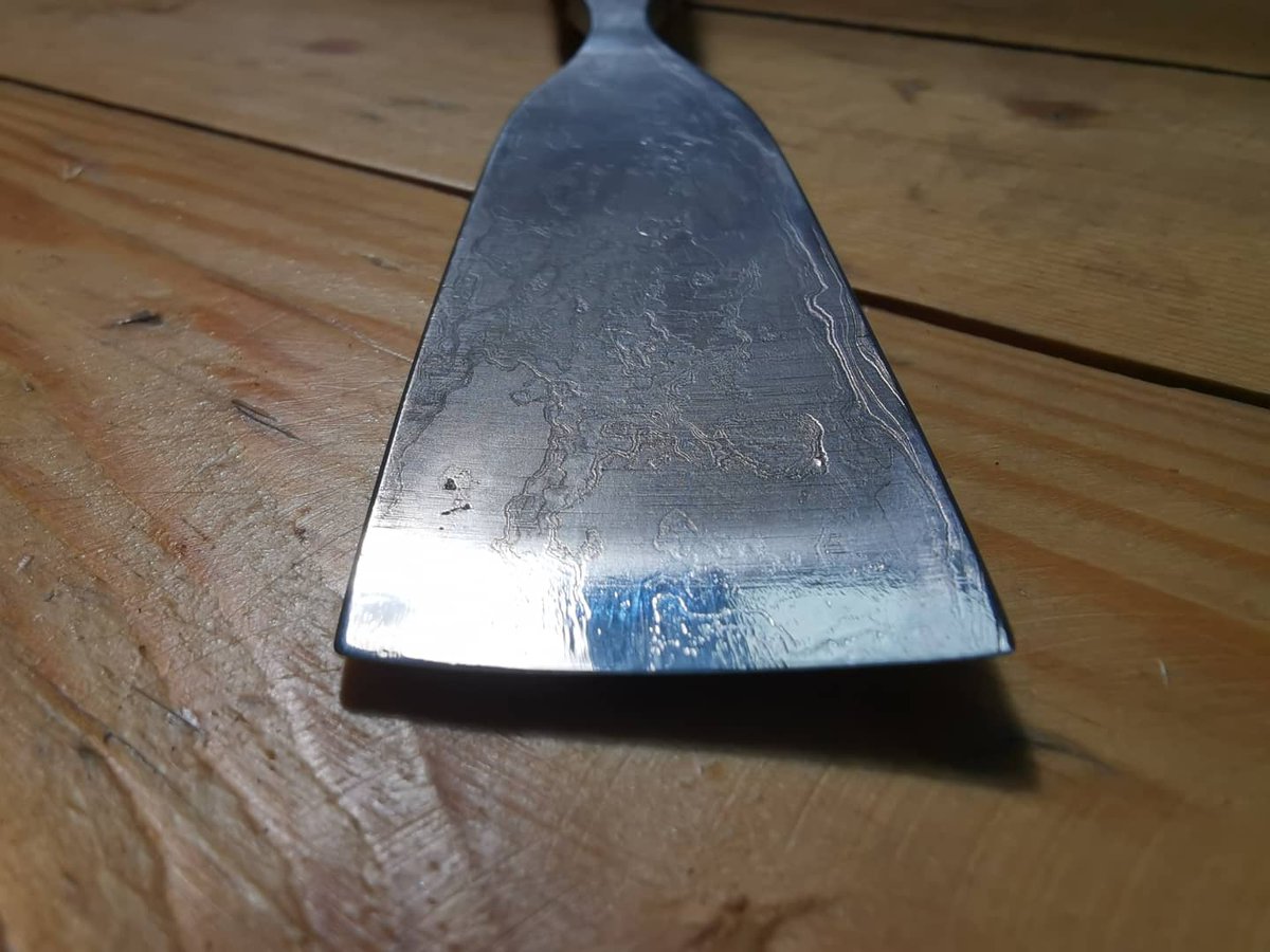 vbamburintools's tweet image. Отлогий резец из дамасска
Кому нужно обращайтесь
Инструмент заточен остро и готов к работе
#vbamburintools #blacksmithingtools #handmade #handtools #miniaturetool #DIY #realcraft #tools #art #russia #creative #foto