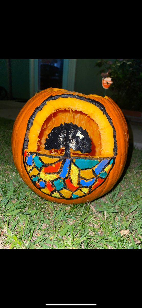 mokneecah's tweet photo. @oaklandrootssc thanks for being my inspiration for this years pumpkin🤘🏽❤️🧡💛💚💙⚽️ #knowyourroots https://t.co/CBjIPr96GP