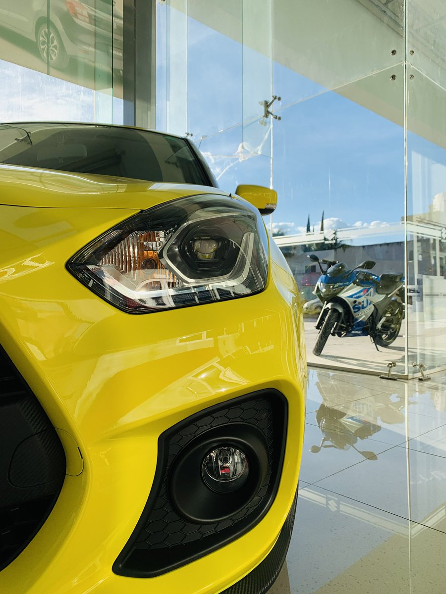MxAutoficion's tweet image. El @Suzuki_Mex Swift Sport 😎es Uno de los Hatchback favoritos de los mexicanos 👀aquí te digo las razones:
•6 bolsas de aire, ESP. 
•Motor Boosterjet 1.4, 138 HP y 170 Lb-pie 
•Transmisión Manual de 6 velocidades. 

Y tú ya tienes el tuyo?  #SuzukiSwift #slp #autodeldia