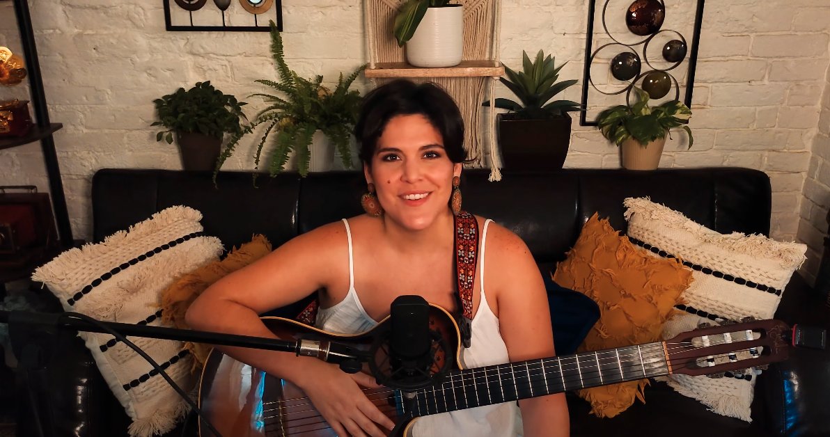 Live Concert with SOFAR Sounds! Check it out!!
youtube.com/watch?v=2Ywa22…