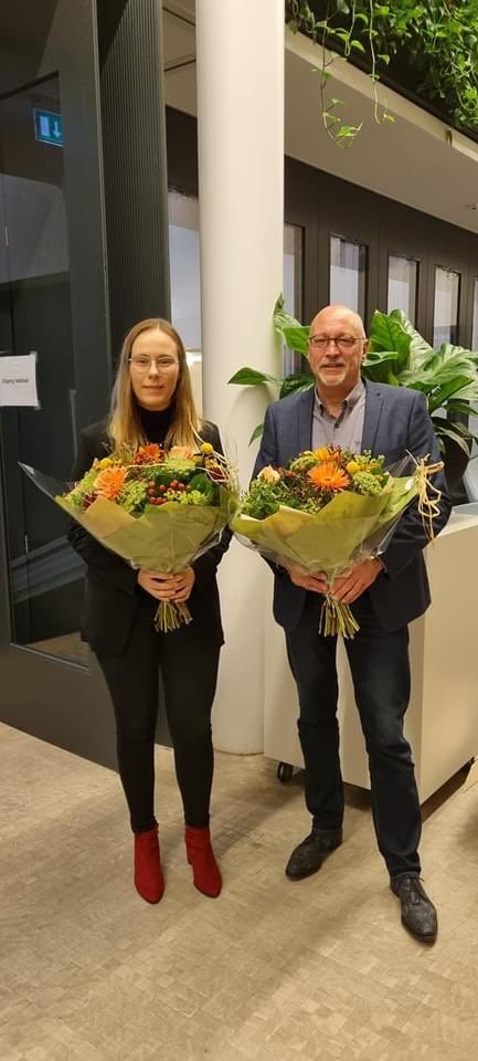 Gisteravond namen wij afscheid van ons CDA raadslid Anne Roerdink #Halle Zij gaat buiten de gemeente wonen. Anne is uitgebreid bedankt voor haar inzet voor CDA #Bronckhorst

Jan Klein Lenderink uit #Wichmond werd na dit afscheidsmoment geïnstalleerd als raadslid. WELKOM JAN!