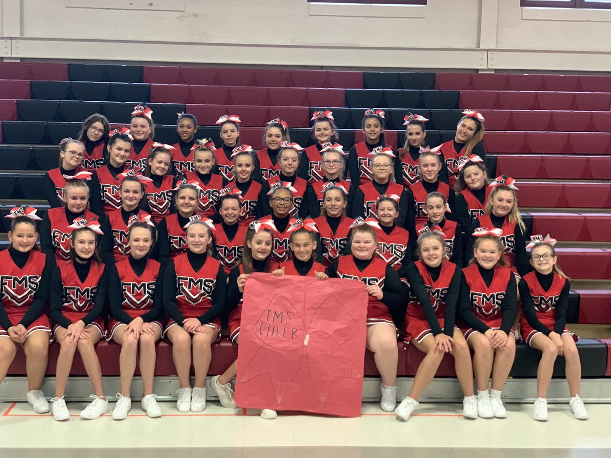 brooksbraves's tweet photo. Proud Coaches!!!  These girls worked so hard and it paid off!! Everyone did amazing!!! Smiles everywhere!! #wearethechampions #fmscheer @FoxMiddleSchool @thoma_tweets @Wilhelmk2 https://t.co/qzihzEDb3L