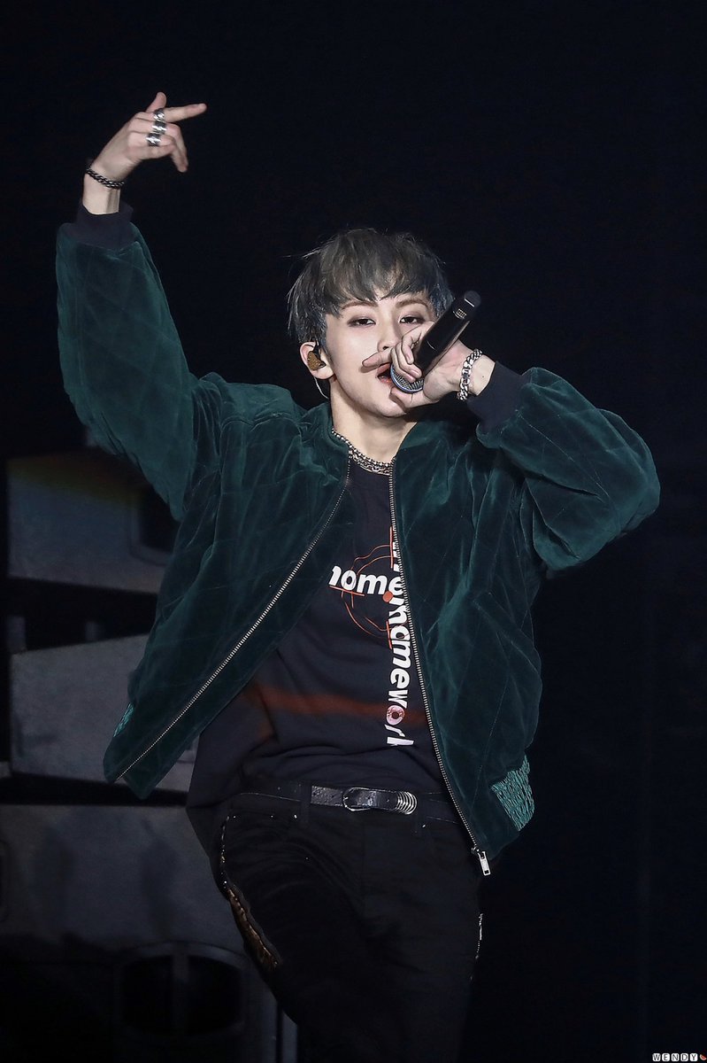 hourly mark lee 🫑 tweet media