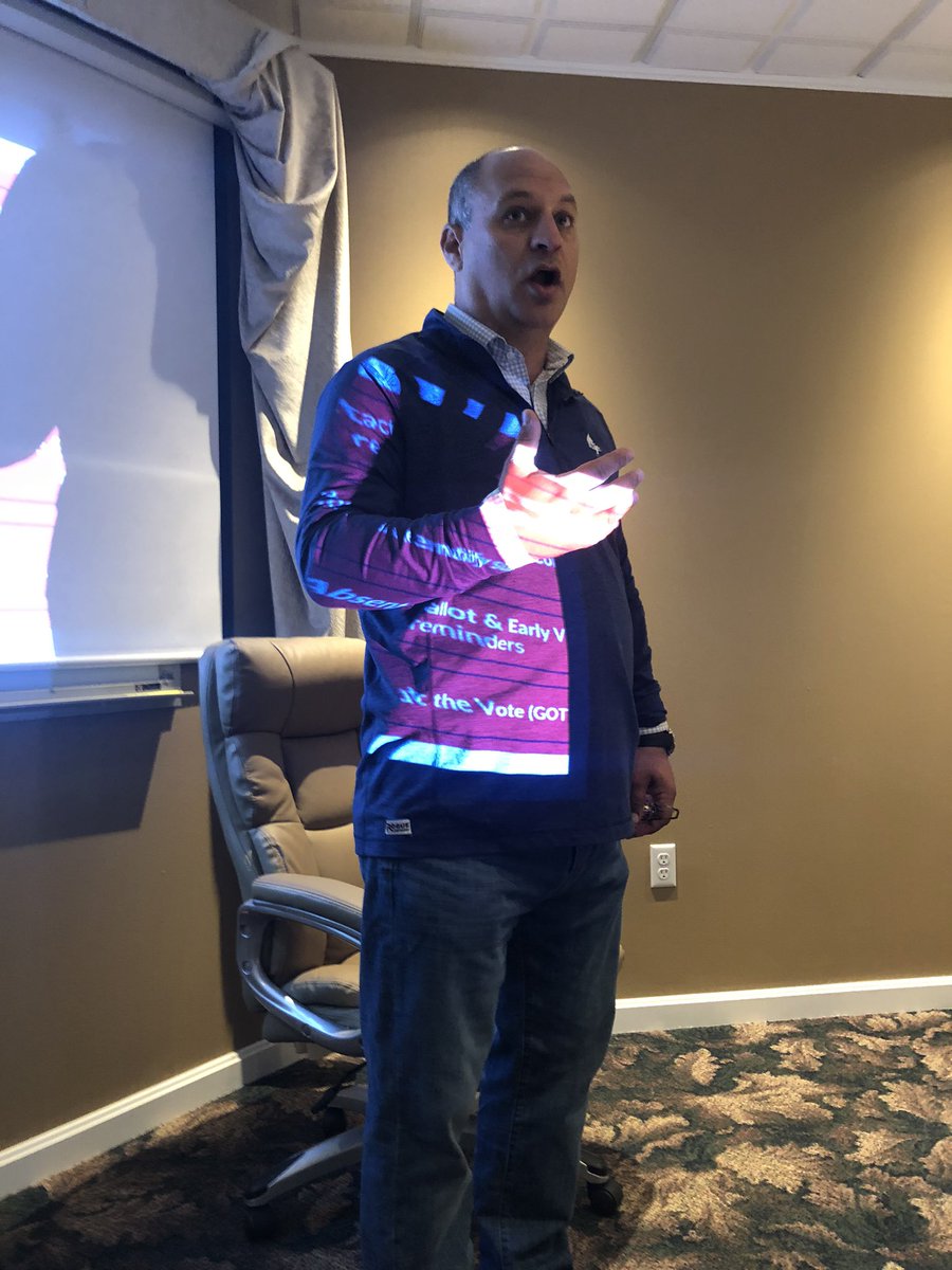 AKregenow's tweet image. What a group! It was wonderful to see candidates for School Board, City Council, Mayor, and Governor all together, united to #MoveMaineForward! #LeadRight #StartLocal #mepolitics