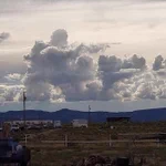 映画のポスターみたい!銃を構えているように見える雲!