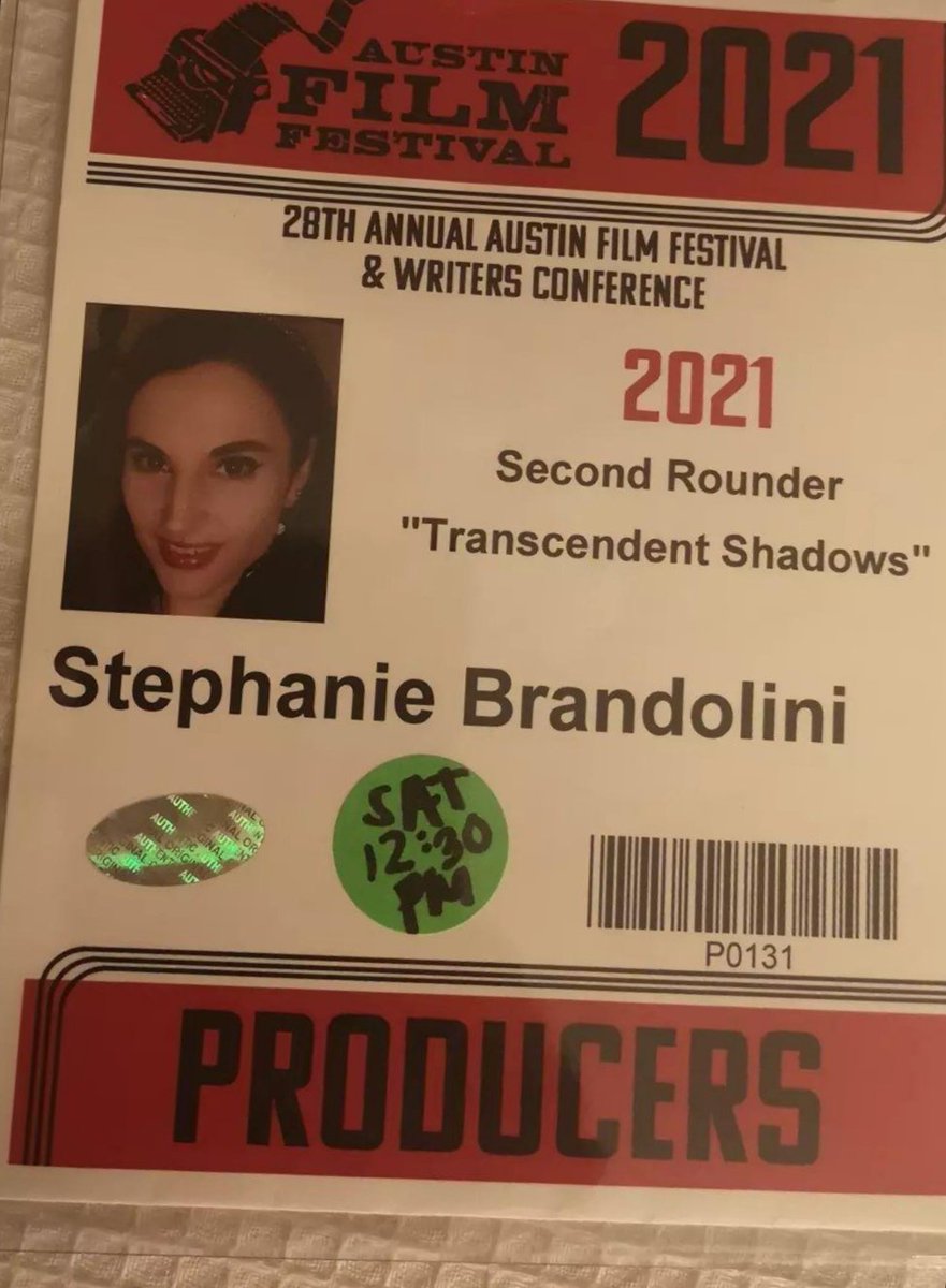StephBrandolini's tweet photo. Lost my badge at @austinfilmfest but I'll always have my digital posts and the amazing memories that are inspiring my writing as we tweet 💖🎬✨🎥🎭
#AFF28 #austinfilmfestival #secondrounder #memories https://t.co/qGh8vPKLog