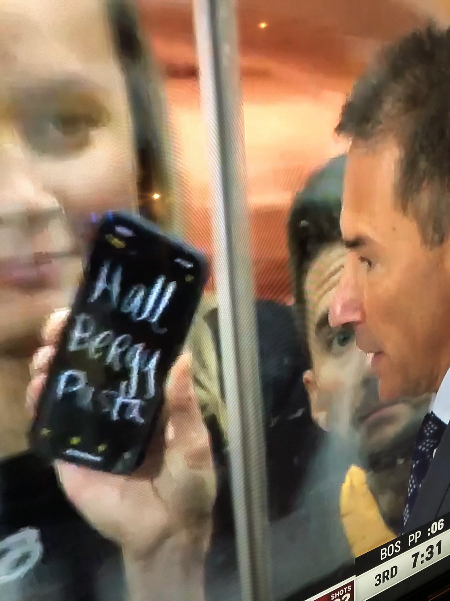 SteveConns's tweet photo. Lol, this one Bruins fan trying to tell Cassidy what to do. https://t.co/RPF3wJJYyK