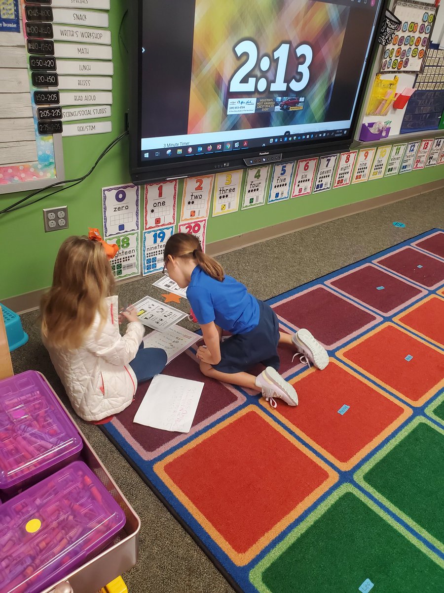LauraCano79's tweet photo. Busy busy day in kinder..Started of prepping and practicing lesson plans for word school tomorrow and then celebrated all our Super Reader Powers! @TCRWP @LizGoodman1 https://t.co/gdSBd3P2BE