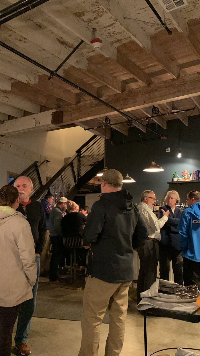 #incaseyoumissedit - we had our ribbon cutting ceremony in part with the Astoria Chamber of Commerce! #pnw #adriftlife <a href="/ADRHospitality/">Adrift Hospitality</a>