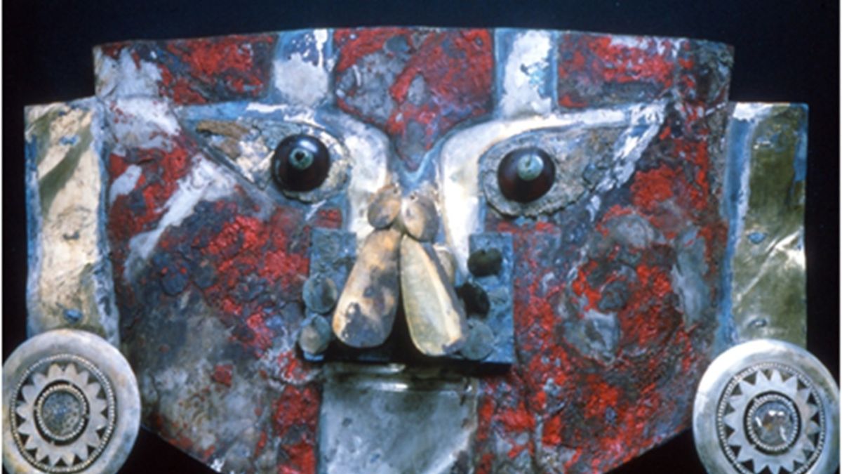 Ancient golden mask from Peru was painted with human blood - https://t.co/Jnl89M2Qe3 https://t.co/USmunUE1hx https://t.co/Dbcq1t5lTg