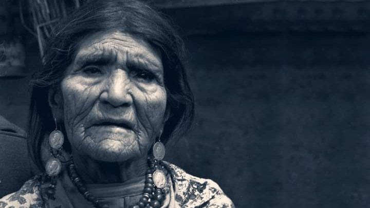 Mamita Dulu "Primero el pueblo, primero los campesinos, los indios, los negros, y mulatos. Todos son compañeros. Por todos hemos luchado sin bajar la cabeza, siempre en el mismo camino"
De paja del páramo sembraremos el mundo!
#OctubreVive