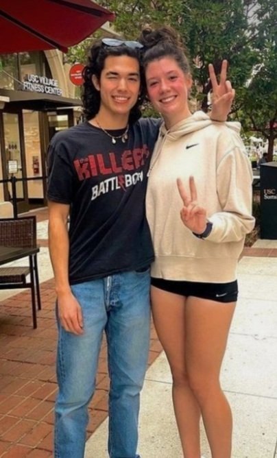 kittirry's tweet photo. this or that 
TELEPATH OUT NOW #telepath #telepathoutnow TELEPATH @conangray https://t.co/T7z1p1tbSO