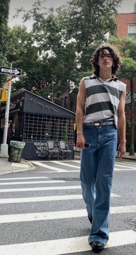 kittirry's tweet photo. this or that 
TELEPATH OUT NOW #telepath #telepathoutnow TELEPATH @conangray https://t.co/ZYfqAF6j8W