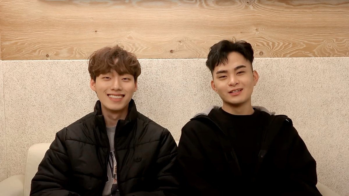 [#XRO / #재로]
⠀
XRO(재로)의 TREND ROOKIES_1편❗
⠀
XRO(재로)의 일상모습이 담긴
리얼리티를 만나보세요💕
⠀
🔗 youtu.be/ImjqFIbZveI

#재찬 #히로
#JAECHAN #HIRO
#ゼロ #ジェチャン #ヒロ