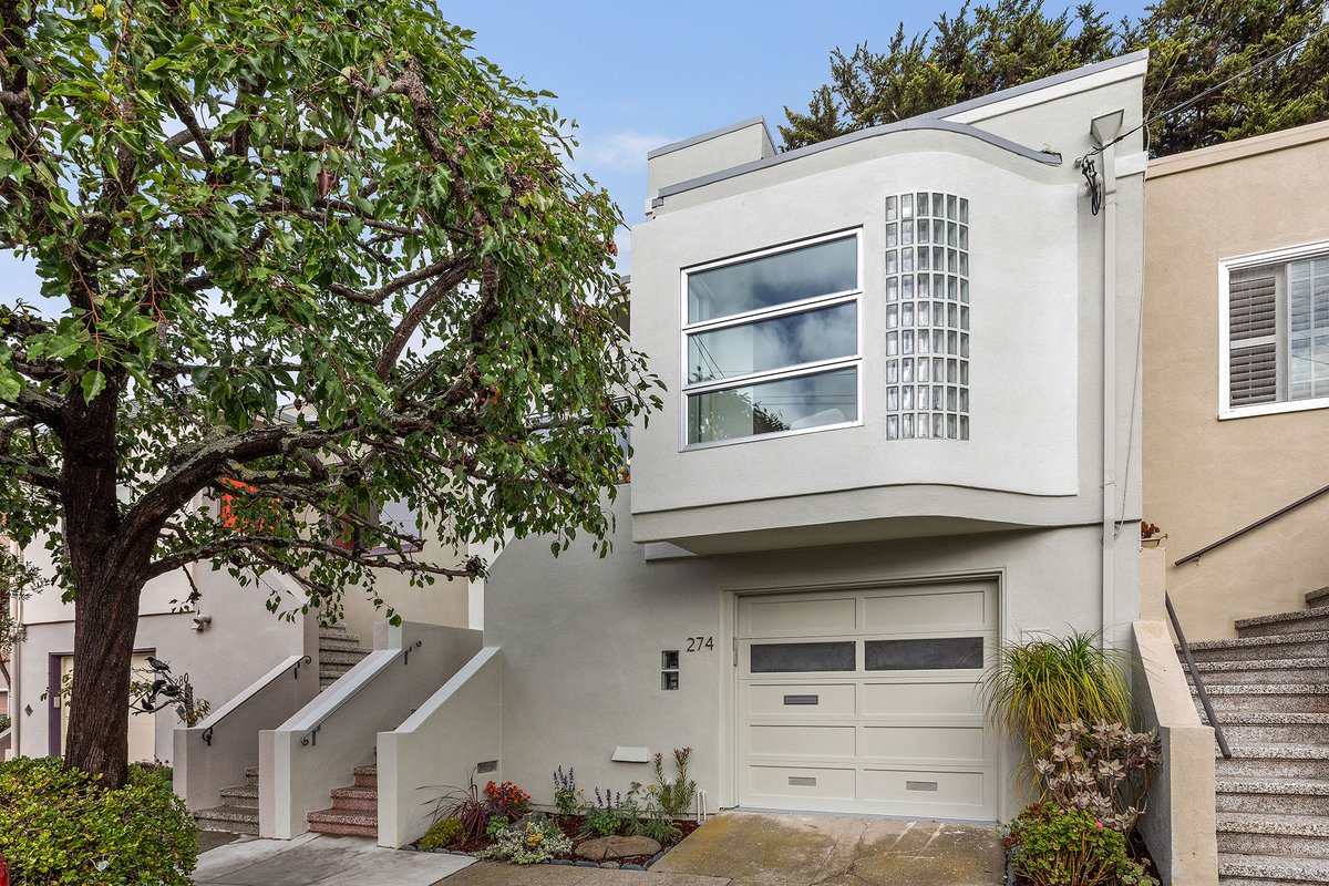 nick_cooper's tweet photo. New Listing! Wonderful 3 bedroom, 2 bathroom home in the heart of Glen Park! https://t.co/qKfZgZWEEs
Open Saturday, October 30th | 11:00 AM - 1:00 PM &amp; Sunday, October 31st | 1:00 PM - 3:00 PM 
Offered at $1,495,000 -with @homeforahome &amp; @compassca https://t.co/nO3pEmYYhF