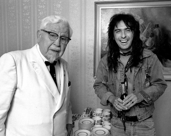 crockpics's tweet photo. Alice Cooper and Colonel Sanders, 1969 https://t.co/cviAkiNo6k