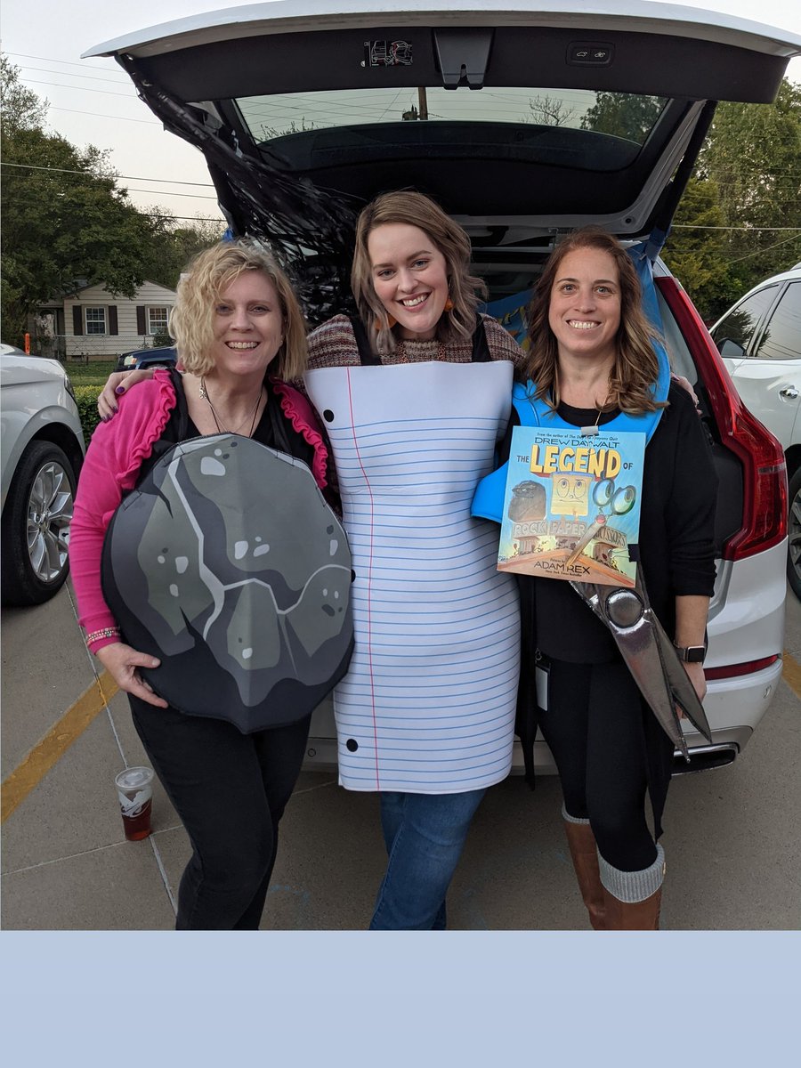 BrandyKaminski1's tweet photo. I had a long and interestingly fun day:) Mismatched day at school for red ribbon week, the 3rd-grade program was excellent @CatoMusic
and Trunk or Treat played so many games of Rock Paper Scissors.
#avcato #gamechagers https://t.co/FTsAJiEPDY