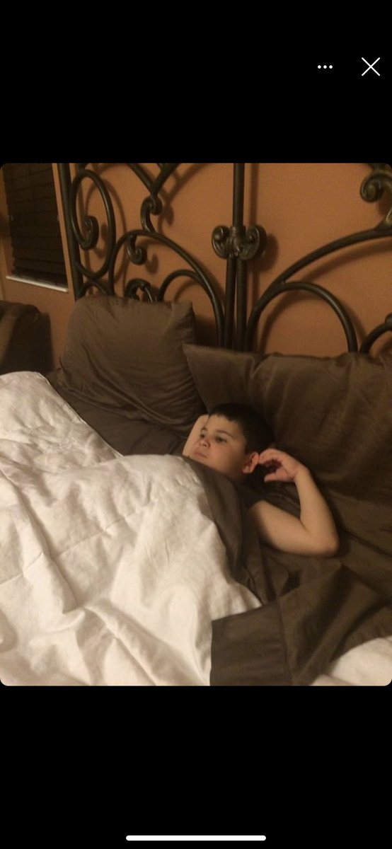 how i be posted up in yo shawtys bed