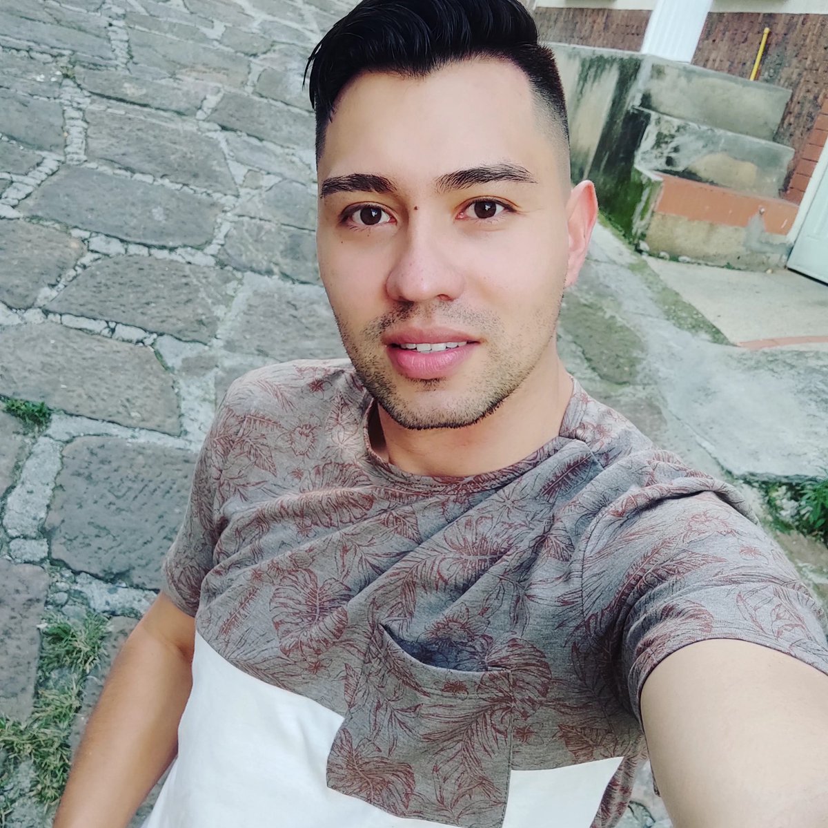 FernandoDurte1's tweet photo. #NuevaFotoDePerfil https://t.co/WKZ6o4Zk6v