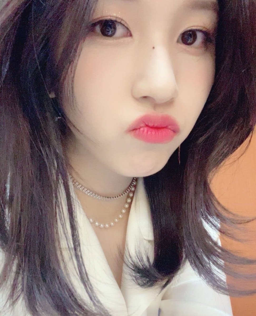 MYOUlRI's tweet photo. Selfies draft that can make your day. https://t.co/sYZpACGTzO