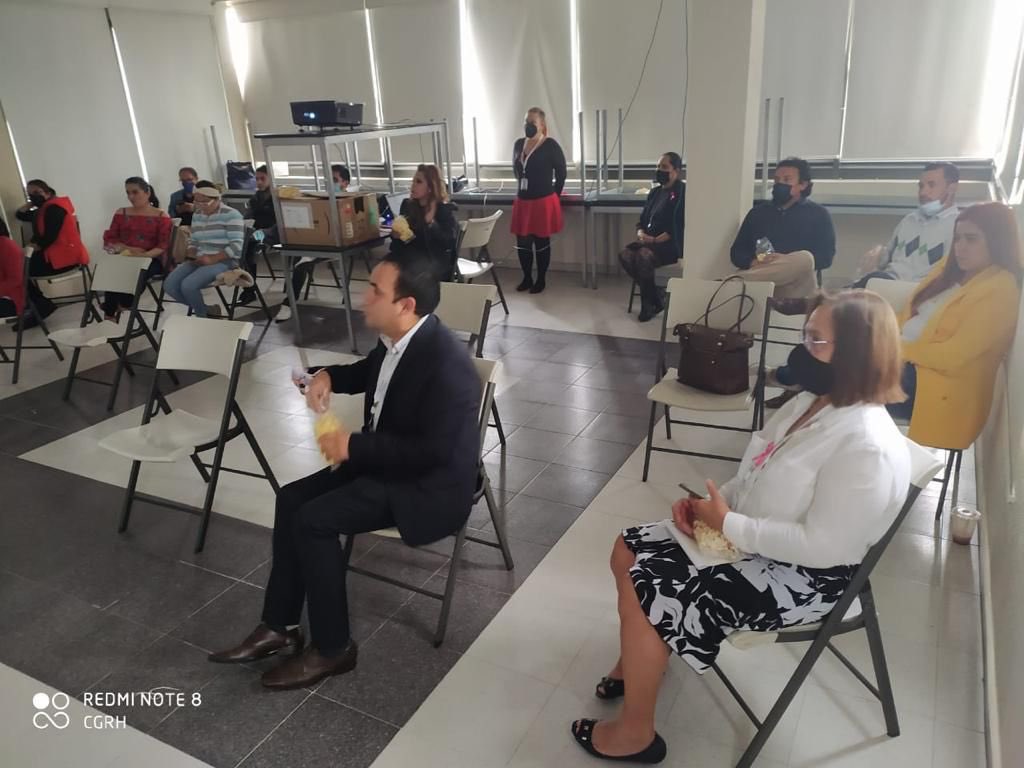 ContraloriaGEM's tweet photo. #JuevesDeCine
Promovemos la sensibilización del personal de nuestra dependencia con la proyección de largometrajes sobre igualdad de derechos y oportunidades entre mujeres y hombres. https://t.co/E7egrFq8IJ