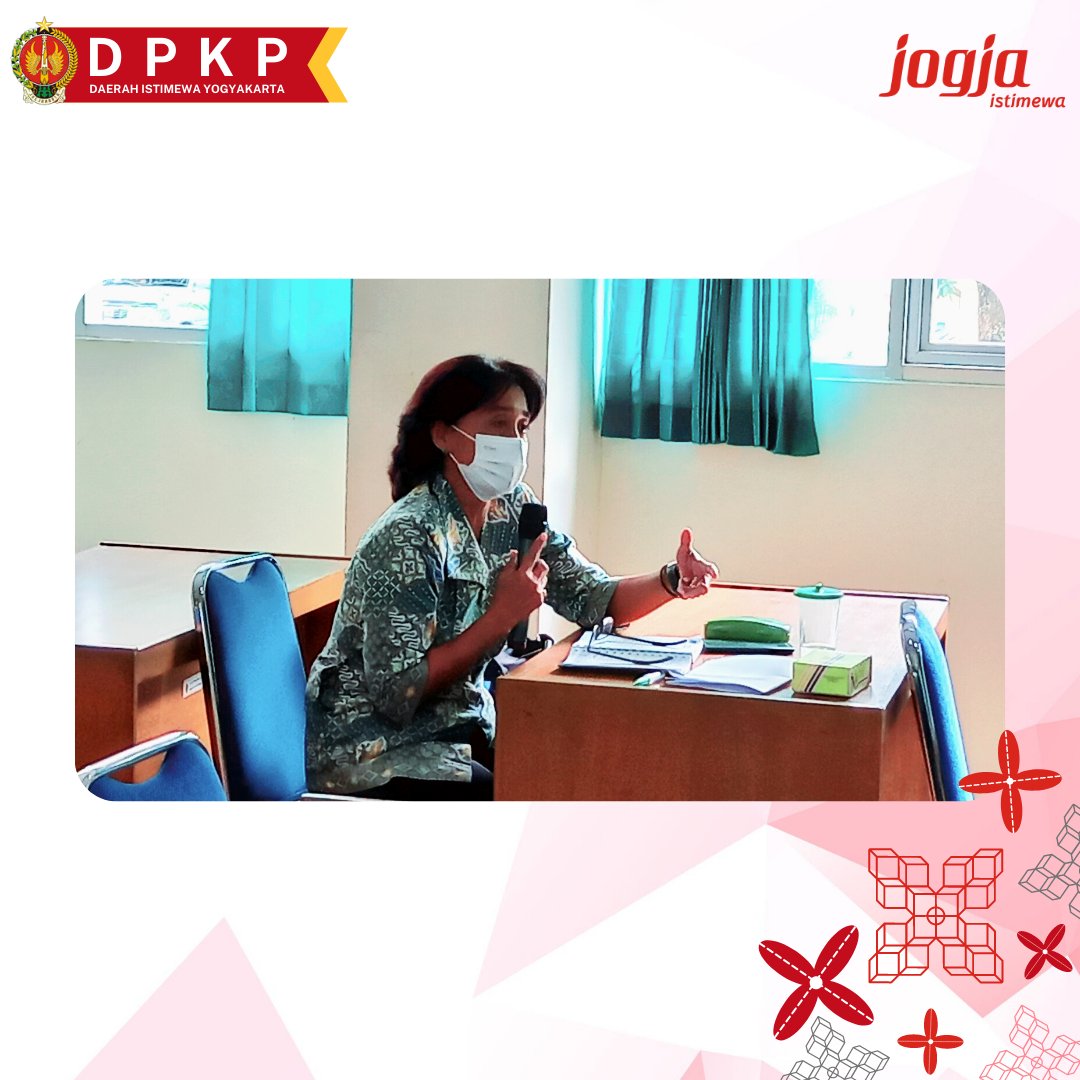 dpkp_diy's tweet photo. Pelatihan Aspek Teknis Bisnis dan Manajemen Kelembagaan UPJA (Usaha Pelayanan Jasa Alsintan) dilaksanakan oleh Dinas Pertanian dan Ketahanan Pangan DIY pada tanggal 26 Oktober 2021 dalam rangka meningkatkan keterampilan kelompok UPJA dalam mengelola alat mesin pertanian. https://t.co/W3Q64rJyvl
