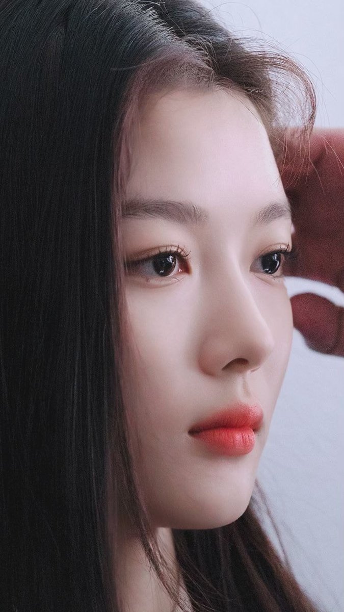 [Theqoo] Knetz talked abt how Suzy and Kim Yoojung face are so gorgeous and cool
🔗 theqoo.net/2219387026

Knetz:
- crazy
- Please meet Suzy and Yoojung  TT TT TT
- gorgeous
- goddess
- are they a doll?? 
Etc. 
#배수지 #수지 #SUZY #BaeSuzy #kimyoojung