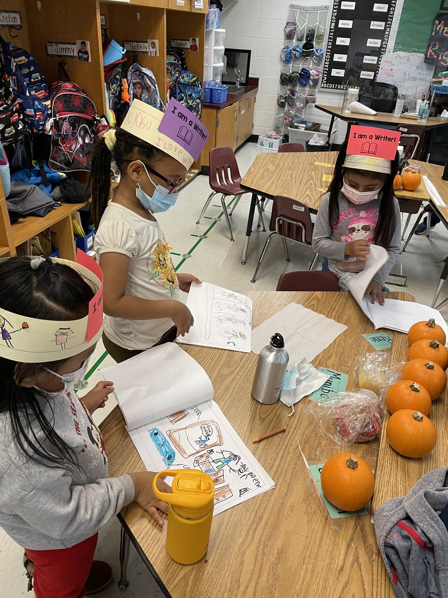 1st writing celebration in the books 😊❤️Our class took a gallery walk to observe each others writing today. Afterwards we gave compliments, air high fives and celebrated with a yummy treat! #Wearewriters <a href="/BaileysES_FCPS/">Bailey's Elementary School for the Arts & Sciences</a>
