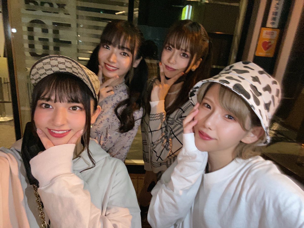 KameRipa's tweet image. 明日です🕊💕

4人がどんなコスプレするのか、、、
お楽しみにっ😽❤️‍🔥

#カメリパ #渋谷チェルシーホテル #dreamcollection