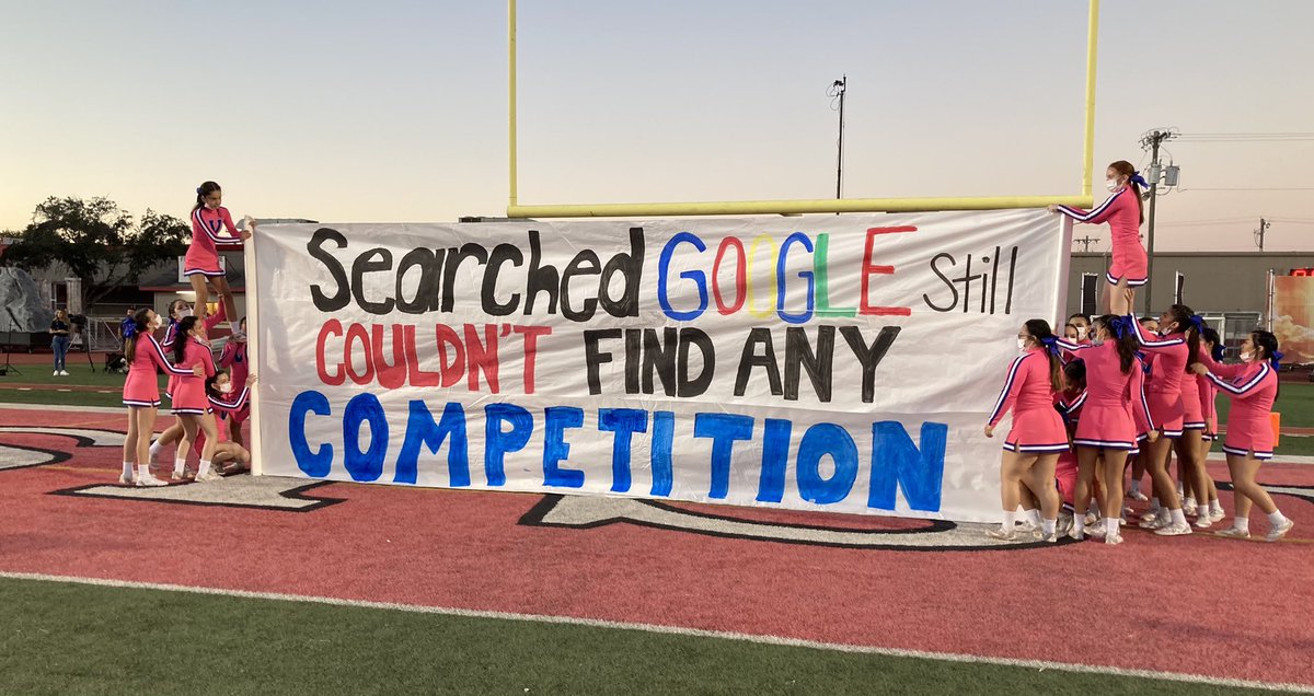 Ain’t no blow up tunnels for us…just old school paper signs to run through every game night…that’s how we like it!!!! Thank you to our cheerleaders for getting signs ready every week…we appreciate your hard work, and your creativity!!!!
#beblue