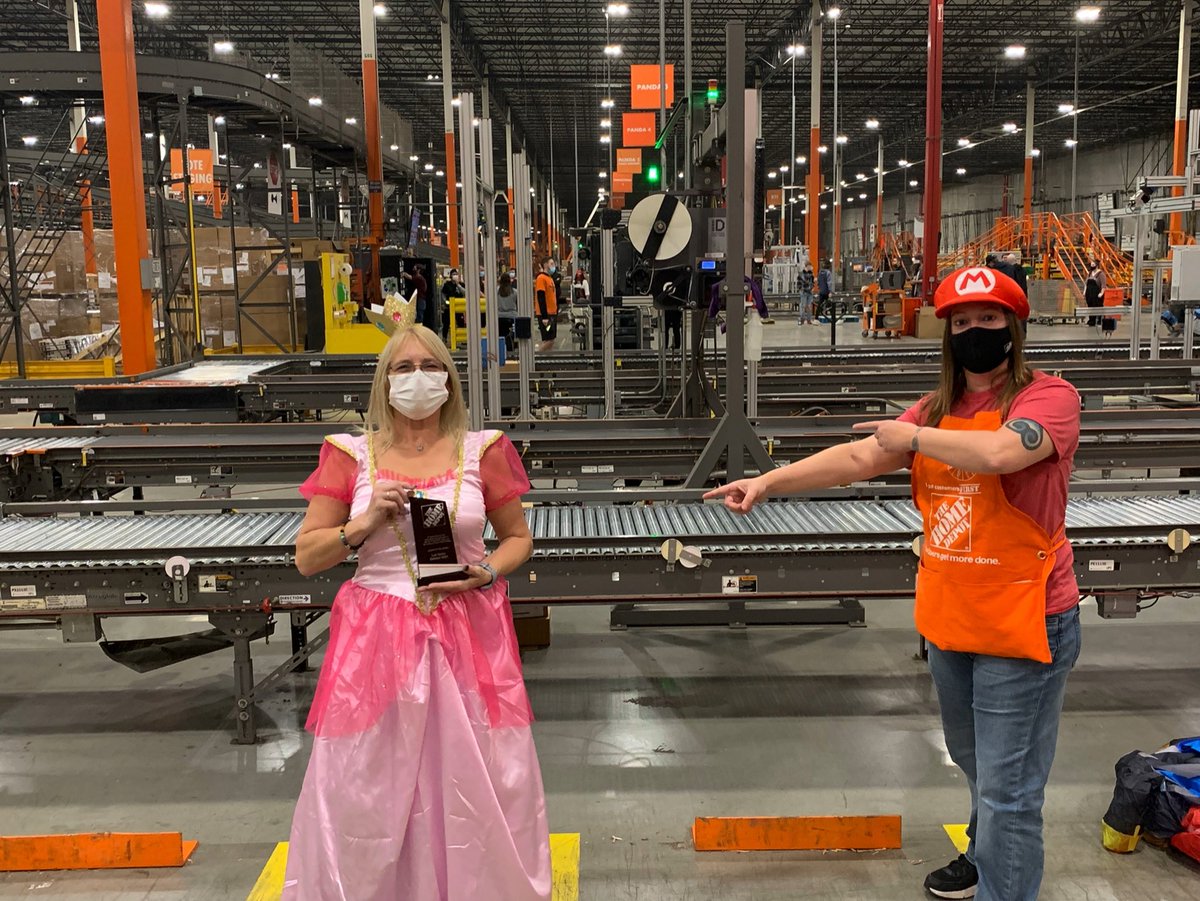 Congrats to this months LOM, Princess Peach! Lori Sprau, thank you for all you do for your associates!