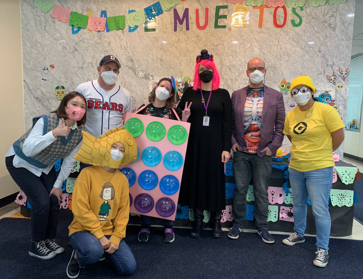 KoLab77224156's tweet photo. Happy Halloween from the KoLab Team!

@kispride @nikkistrecker @marshabycraft @Hello123MJ @JerJacobsen250 @RobZook1 https://t.co/EIbgzzgnqu