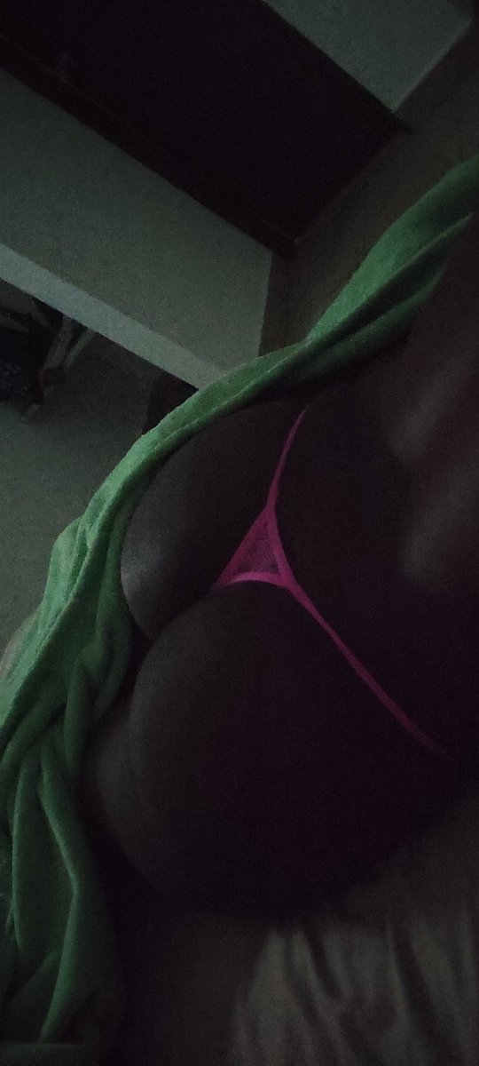 IsaYClara1's tweet photo. Son noches https://t.co/Cmzeh1Ohy1