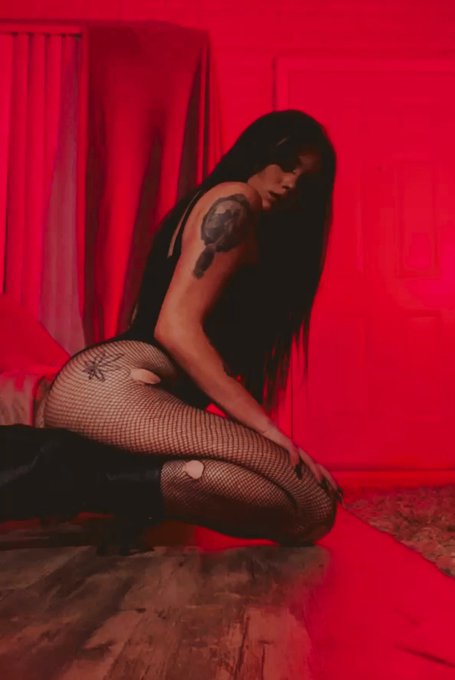 the devils favorite https://t.co/LfSyxbJwT6