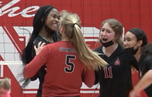 Channel1450com's tweet photo. Springfield High Rallies To Beat Jacksonville And Claim 3A Chatham Regional Crown https://t.co/1yL8x2BZp4 https://t.co/4SNpx2UYDS