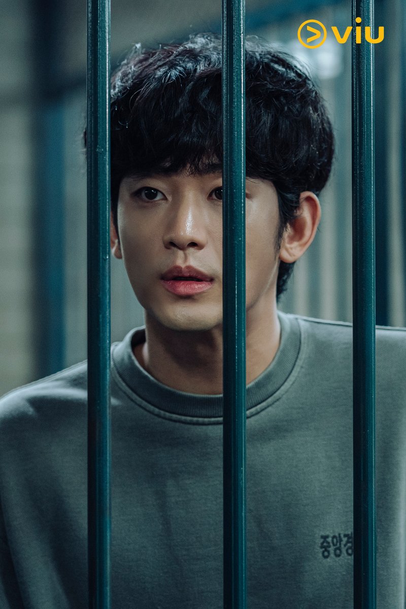 ViuSG's tweet photo. Just what we need on a FRIYAY - more stills from #OneOrdinaryDay 🔥 #KimSooHyun #ChaSeoungWon https://t.co/NORMRXjowl
